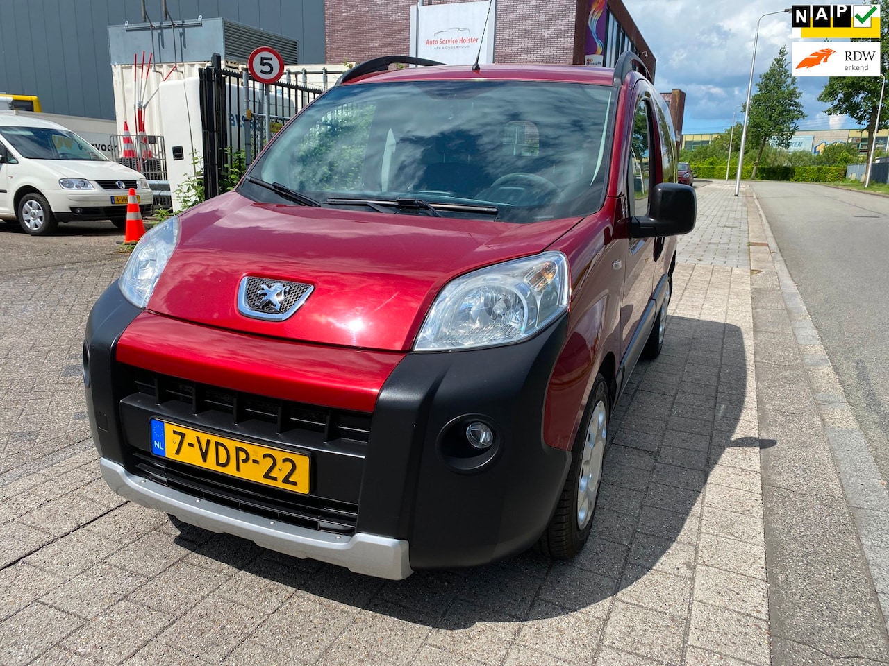 Peugeot Bipper - 1.4 HDi XT 1.4 HDi XT, Apk, Nap, Goed rijdend, Inruil mogelijk. - AutoWereld.nl