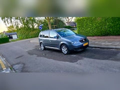 Volkswagen Touran - 1.6-16V FSI Turijn