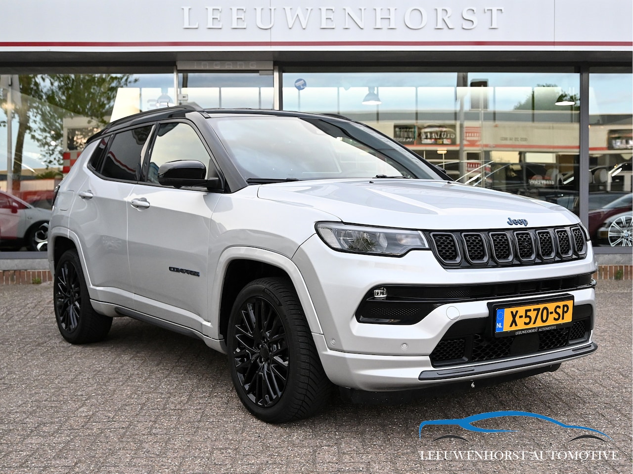 Jeep Compass - 4xe 240 Plug-in Hybrid Electric S 4xe 240 Plug-in Hybrid Electric S, AUTOMAAT, unieke optielijst, facelift model, - AutoWereld.nl