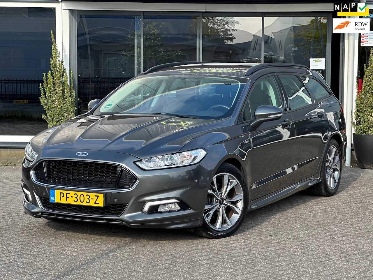 Ford Mondeo Wagon - 1.5 ST Line / Nieuw staat !!! - AutoWereld.nl