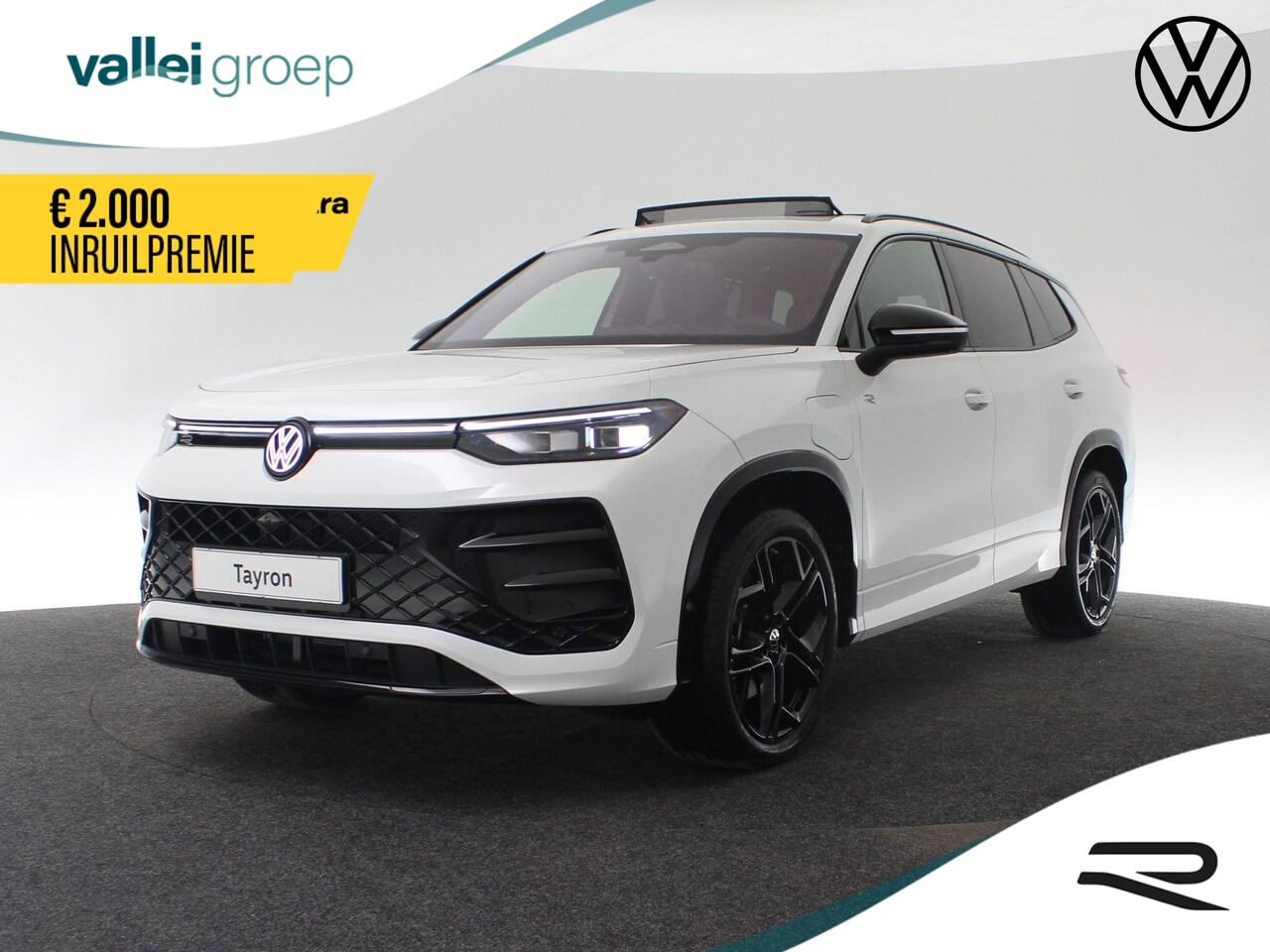 Volkswagen Tayron - R-Line Edition 1.5 eHybrid 204 pk Black Style | 360 Camera | IQ Light | Head-up display | - AutoWereld.nl