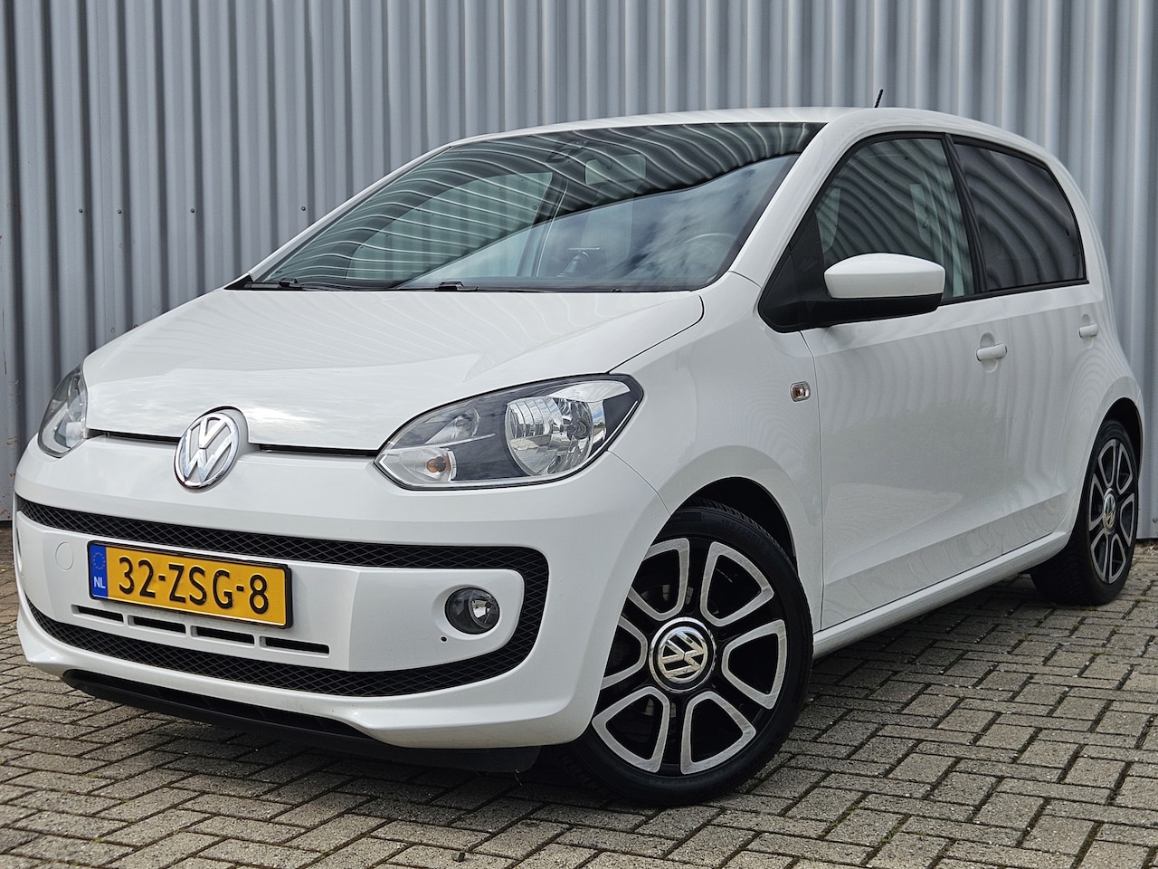 Volkswagen Up! - 1.0 high up! BlueMotion /Dealer Onderhouden! - AutoWereld.nl