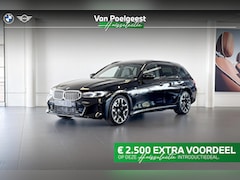 BMW 3-serie Touring - 330e | M Sport | Harman Kardon | Head-up Display | Trekhaak | Panoramadak | Huisselectie 2