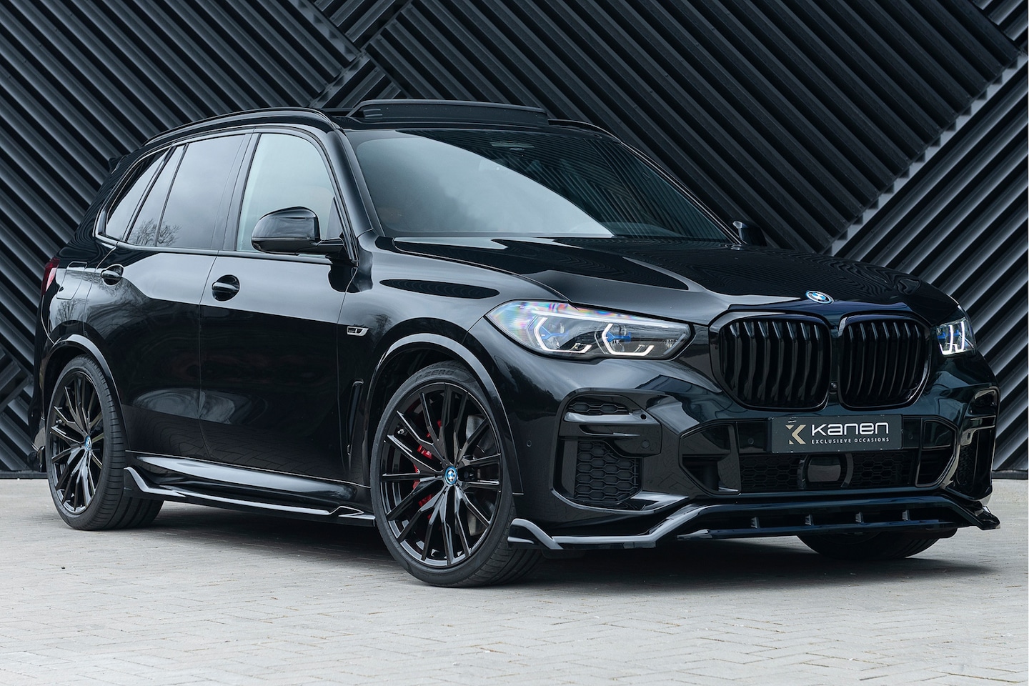 BMW X5 - xDrive45e M-Sport ACC Pano 360 HUD Ambient Achterasbest. Laser Memory Trekhaak - AutoWereld.nl