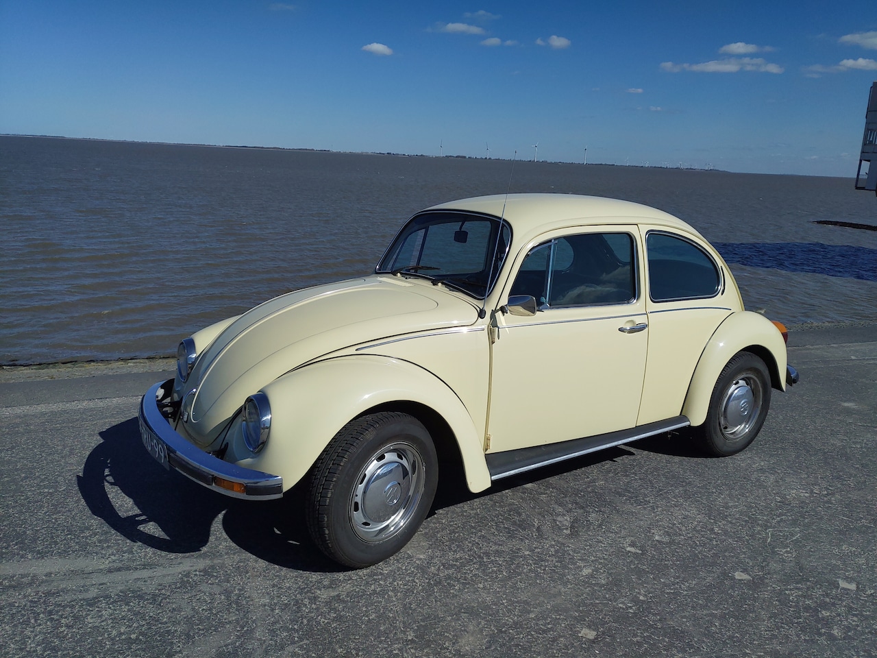 Volkswagen Kever - 1200 L body off gerestaureerd - AutoWereld.nl