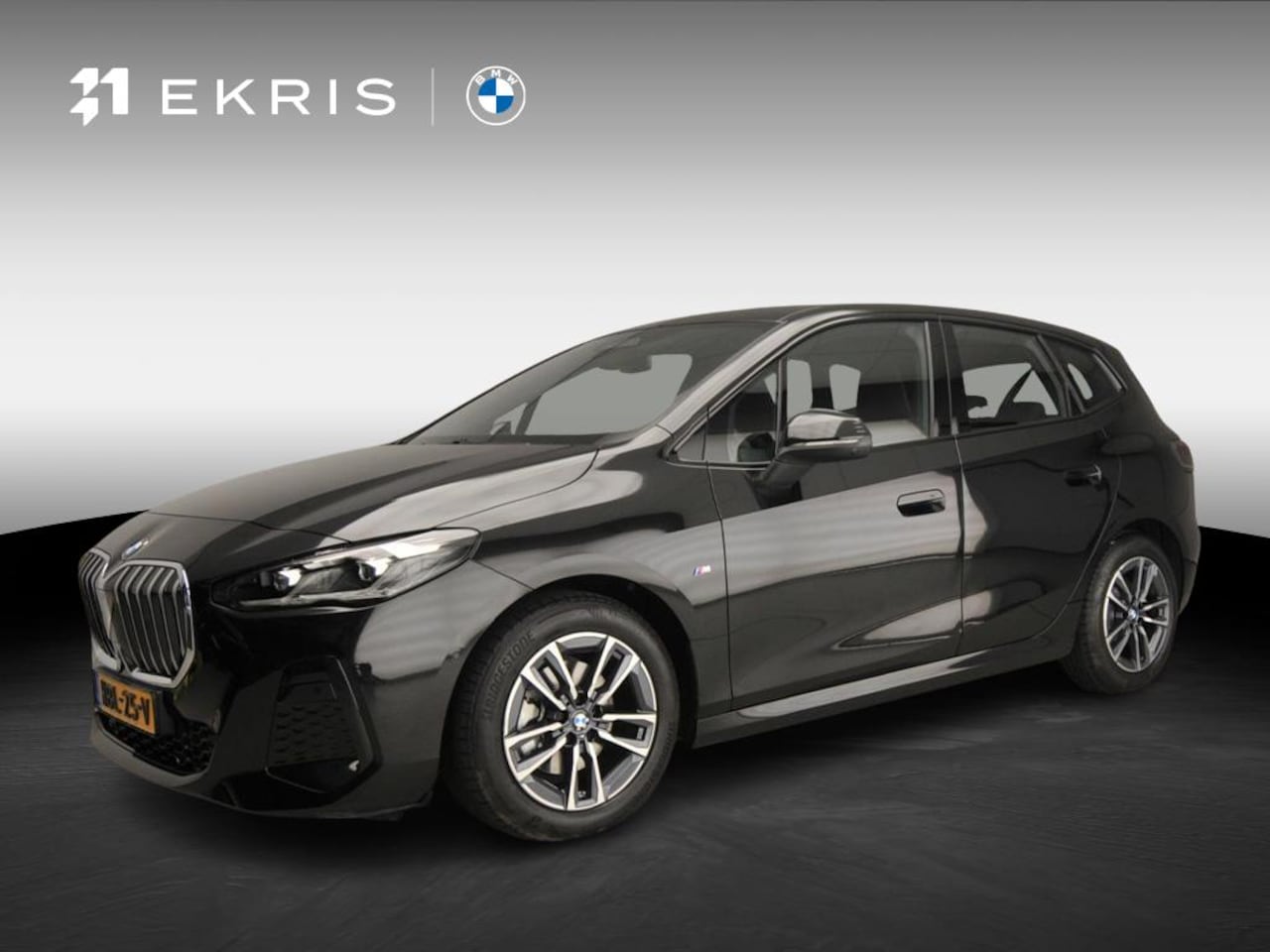BMW 2-serie Active Tourer - 220i | M-Sportpakket | LED | HUD | Active cruise | Elektr. zetels | Keyles go | DAB | Harm - AutoWereld.nl