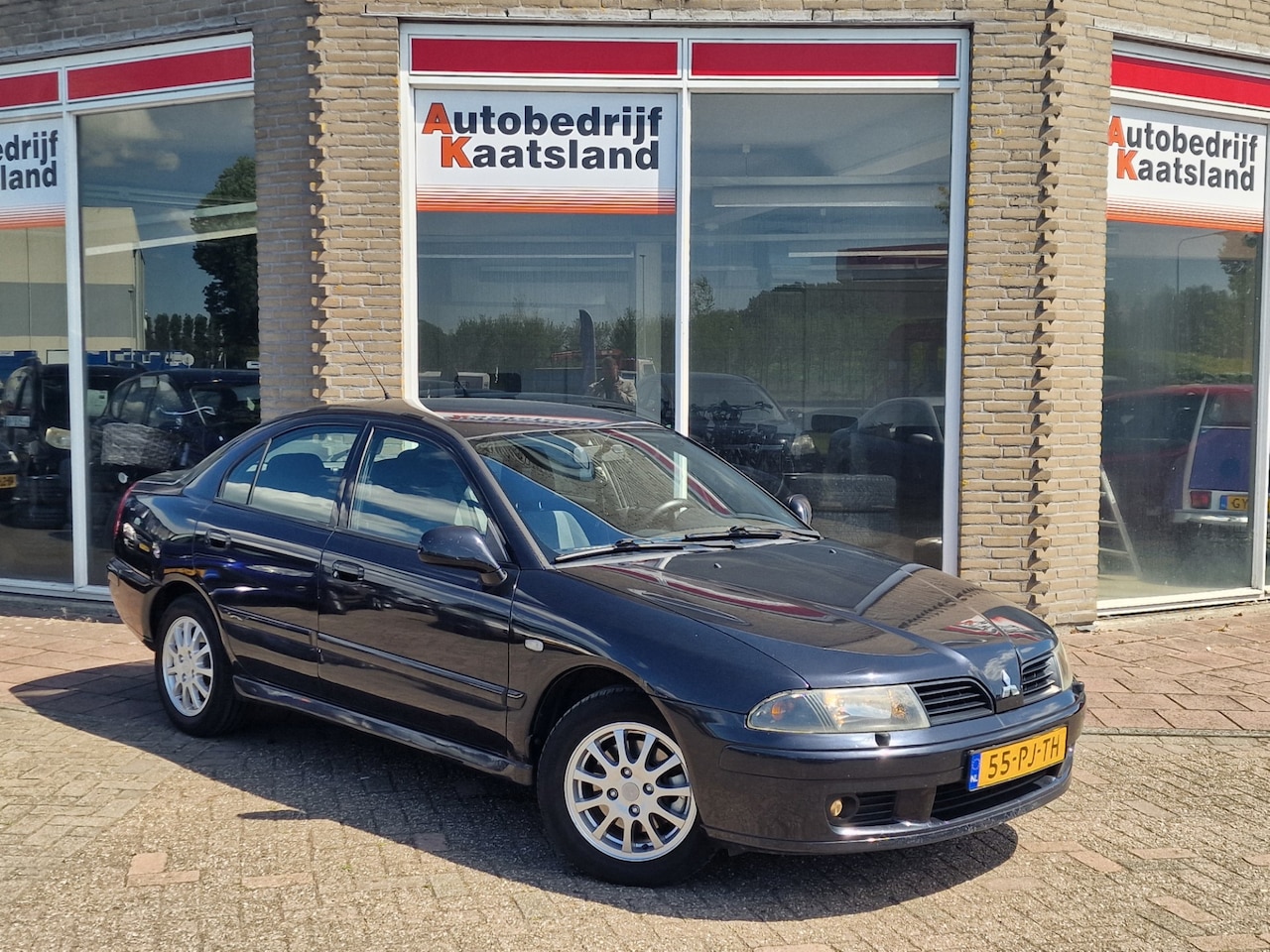 Mitsubishi Carisma - 1.6 Platinum Edition - Clima - Electr Ramen - - AutoWereld.nl
