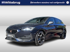 CUPRA Leon - 1.4 e-Hybrid VZ Performance / 18 Inch / Kuipstoelen / Camera / Full Led / Stoelverwarming