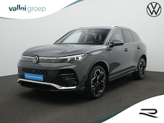 Volkswagen Tiguan - 1.5 eHybrid 204 pk R-Line Business | Trekhaak | 360 Camera | IQ Light | Adaptief onderstel