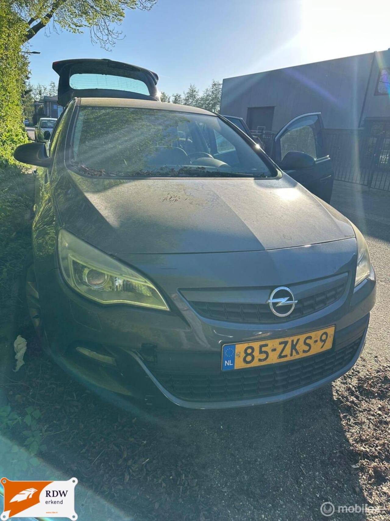 Ford Focus Wagon - 1.6 diesel, clima, keyless - AutoWereld.nl