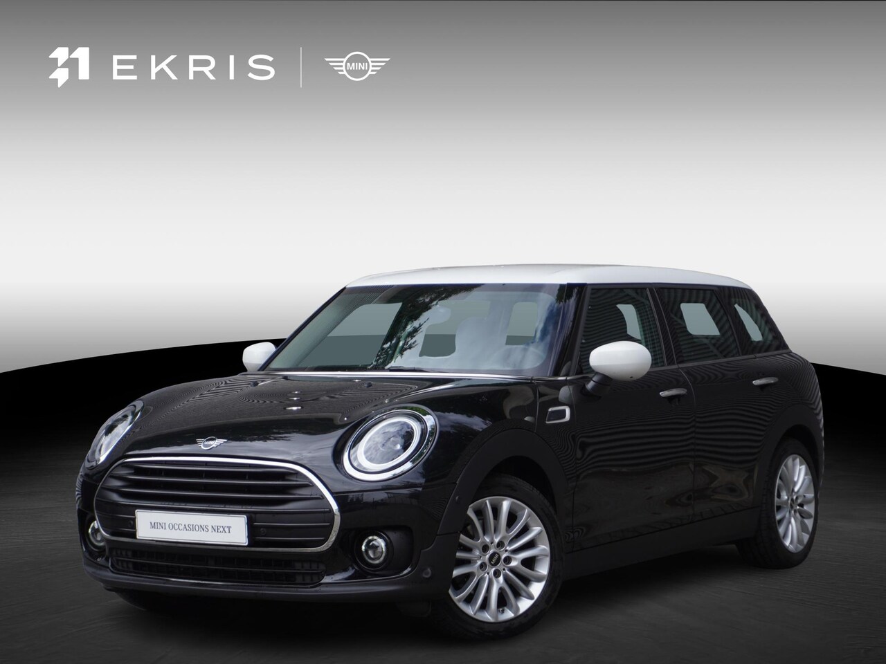 MINI Clubman - Cooper | Comfort Pack | Apple Carplay | Navigatie | Sportstoelen | Verwarmbare Voorstoelen - AutoWereld.nl