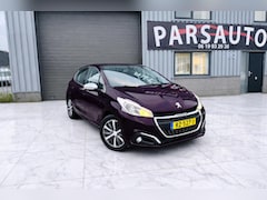 Peugeot 208 - 1.2 PureTech Allure Luxe Uitvoering carplay/Cam/Cruise/