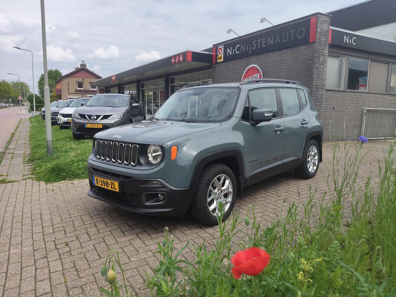 Jeep Renegade - 1.4 MultiAir Cruise, Airco , PDC, Trekhaak - AutoWereld.nl