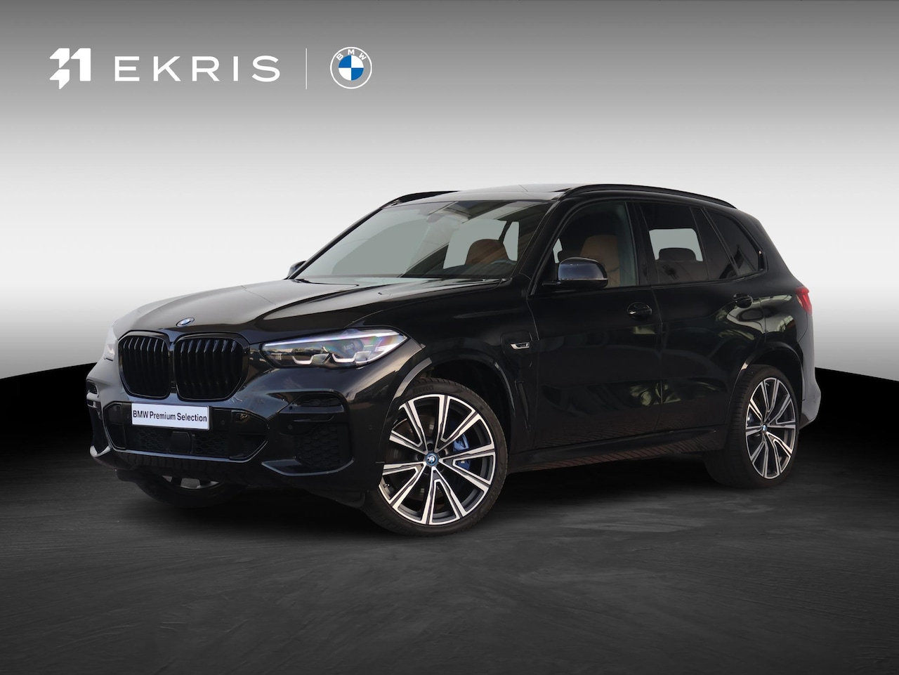 BMW X5 - xDrive45e High Executive / M-Sportpakket / Harman Kardon / M-Stoelen / Head Up Display / 2 - AutoWereld.nl