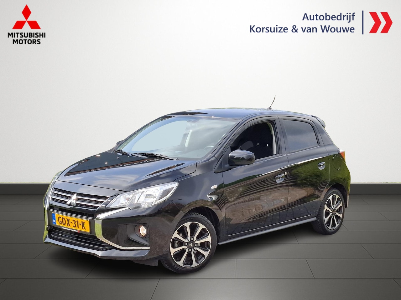 Mitsubishi Space Star - 1.2 Dynamic | 15" velgen | All-season | Carplay & Android auto | Camera - AutoWereld.nl