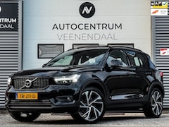 Volvo XC40 - 2.0 T4 AWD R-Design 1E EIG PANO/TREKHAAK/CAMERA/BLIS/MEMORY