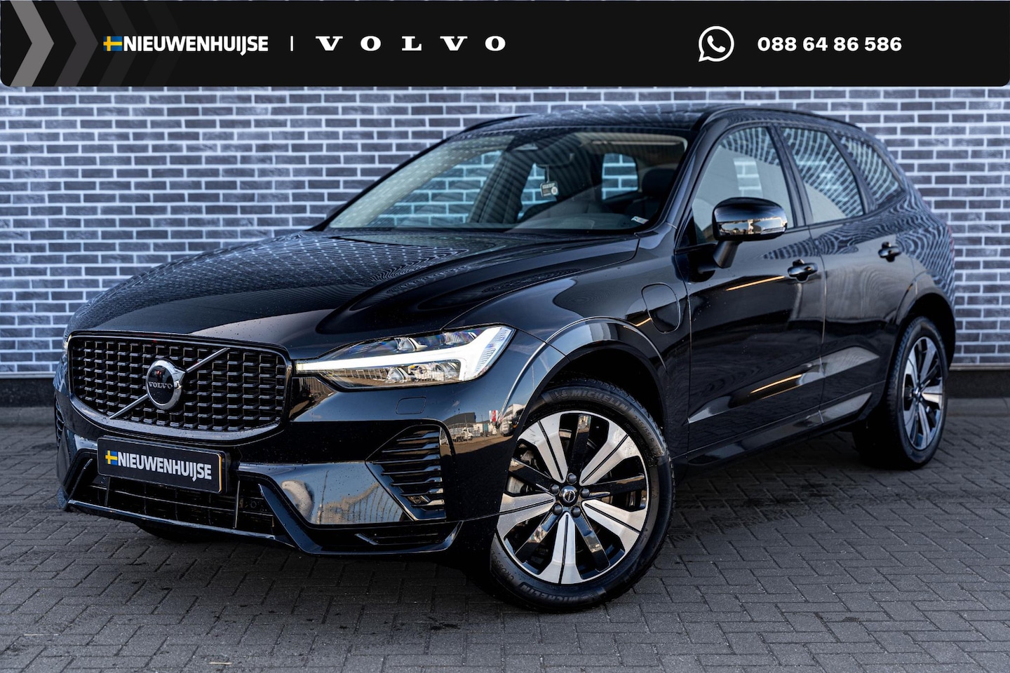Volvo XC60 - 2.0 T6 Plug-in hybrid AWD Plus Dark | PHEV | Lederen Bekleding | Panoramadak | Elektrisch - AutoWereld.nl