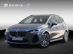 BMW 2-serie Active Tourer - 223i | M Sportpakket | Trekhaak | Driving Assistant Professional | Panodak | Head-up | Ele