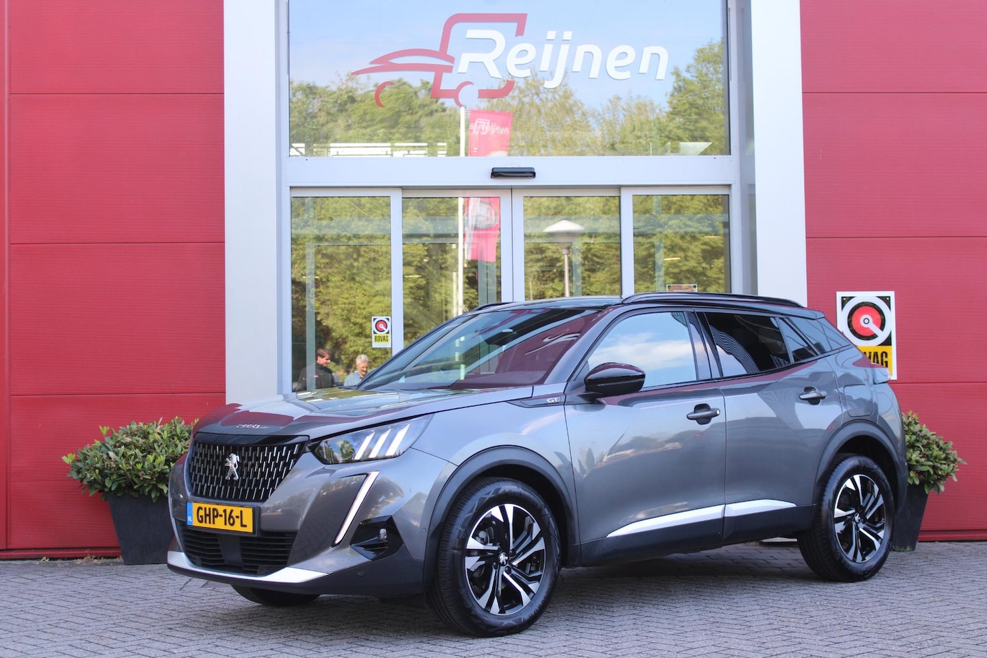 Peugeot 2008 - 1.2 130PK GT | NAVIGATIE 10" TOUCHSCREEN | APPLE CARPLAY/ANDROID AUTO | CRUISE CONTROL | A - AutoWereld.nl