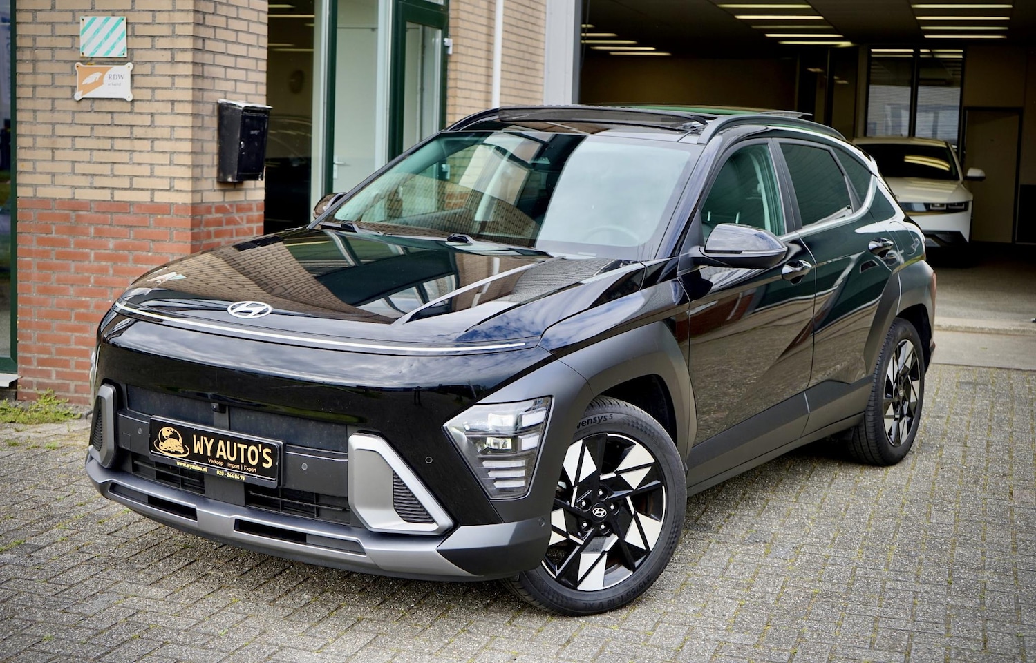 Hyundai Kona - 1.6 GDI HEV Premium Sky FULL OPTION|Pano|BOSE|Stoelkoeling - AutoWereld.nl