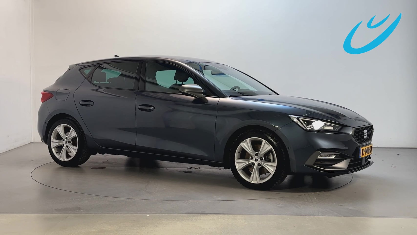SEAT Leon - 1.5 eTSI 150pk DSG FR Launch Edition Virtual Cockpit Sfeerverlichting Navigatie Parkeersen - AutoWereld.nl