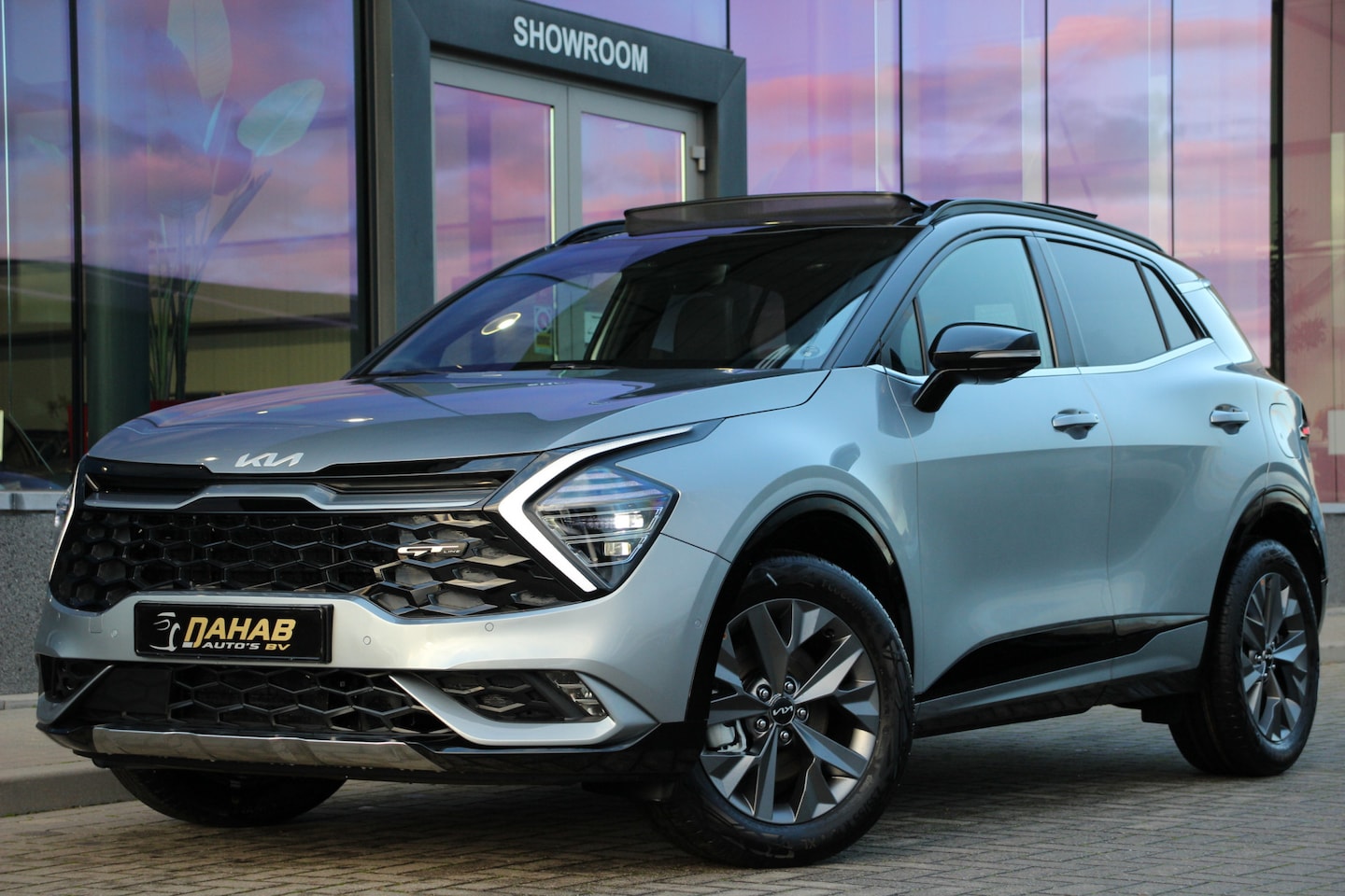 Kia Sportage - 1.6 T-GDi Hybrid GT-PlusLine | Vol Opties! | 1650KG Trekgewicht | H/K | PANO - AutoWereld.nl