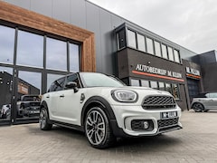 MINI Countryman - 2.0 Cooper S E ALL4 John Cooper Works aut 220pk/Camera/19"Jcw/Navi/Led