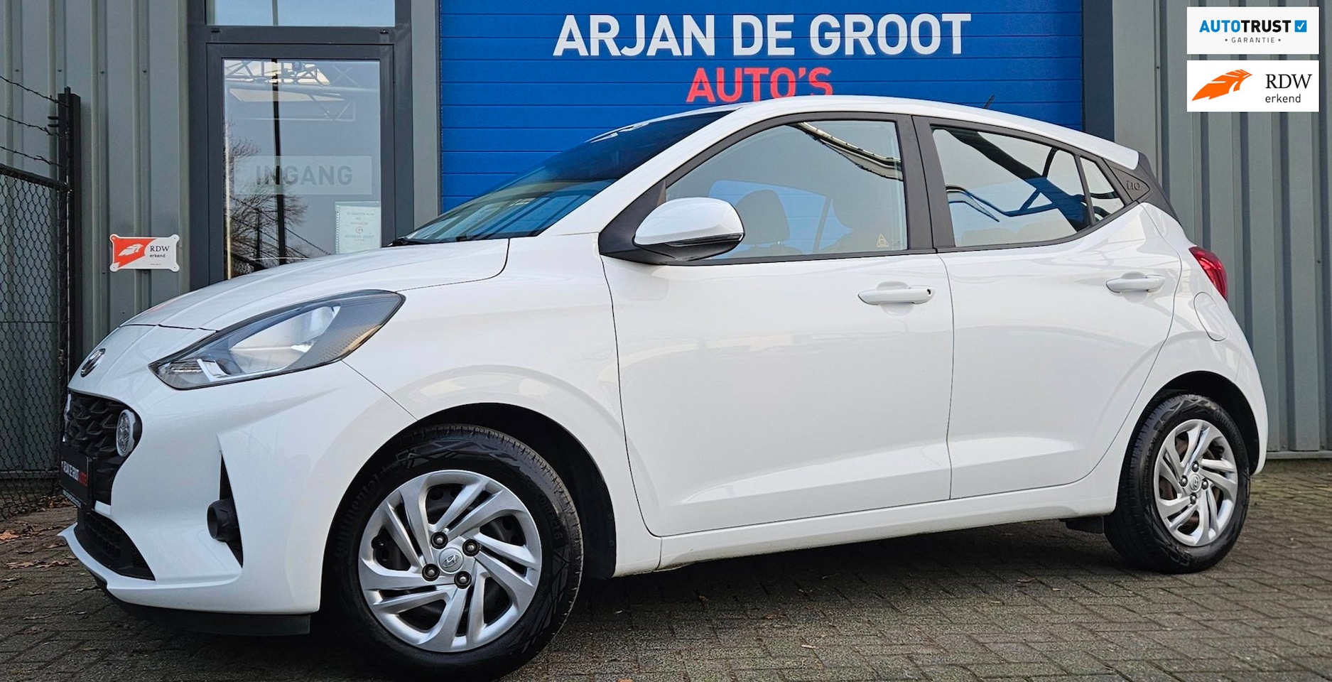 Hyundai i10 - 1.0 AUTOMAAT 5-zits Airco Carplay Elec pakket Garantie - AutoWereld.nl