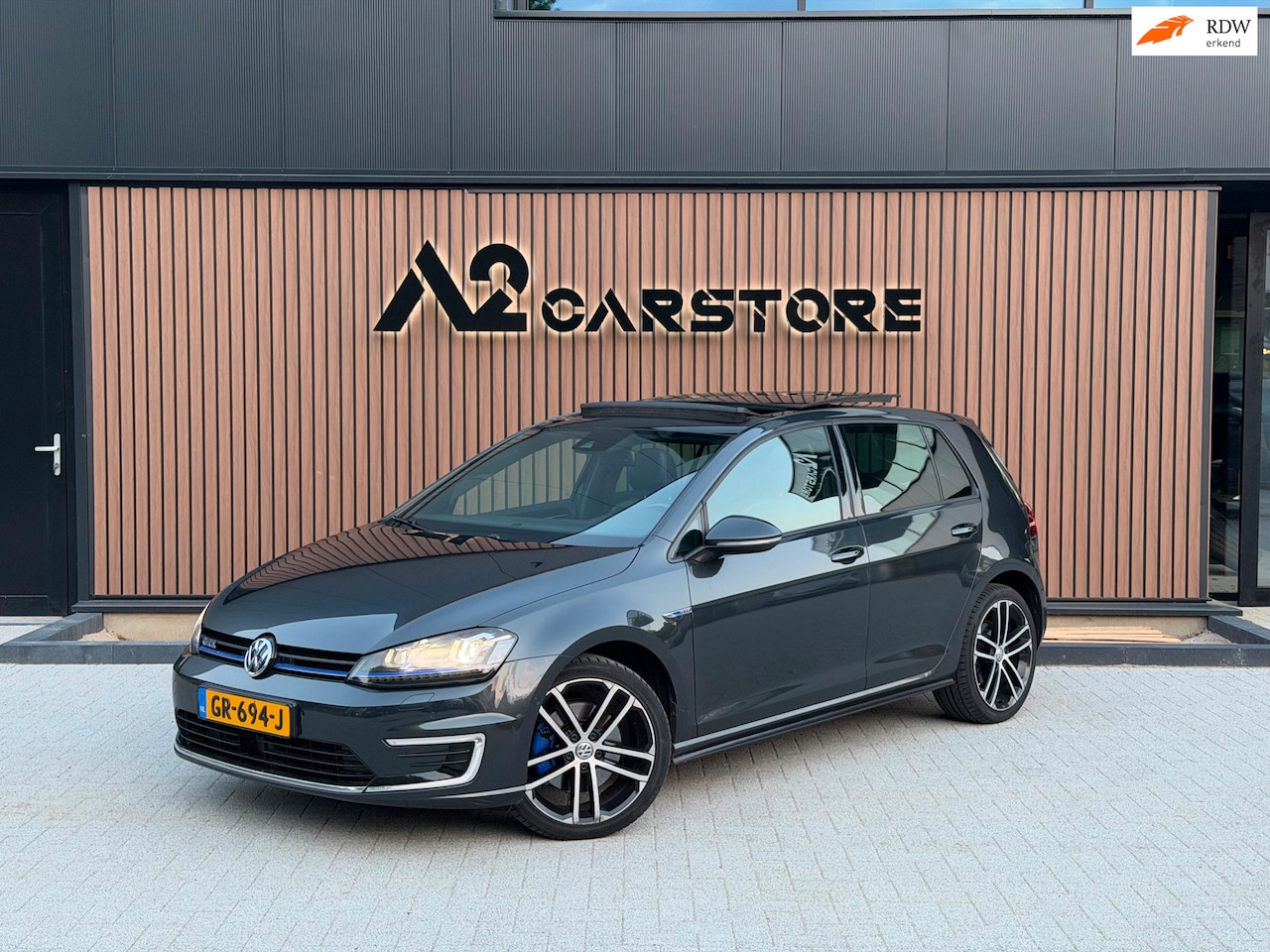 Volkswagen Golf - 1.4 TSI GTE APK PANORAMA LEER CAMERA FULL! - AutoWereld.nl