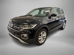 Volkswagen T-Cross - 1.0 TSI 110pk DSG Style · Camera · Keyless · Dodehoeksensor · Apple/Android Car Play · Sto