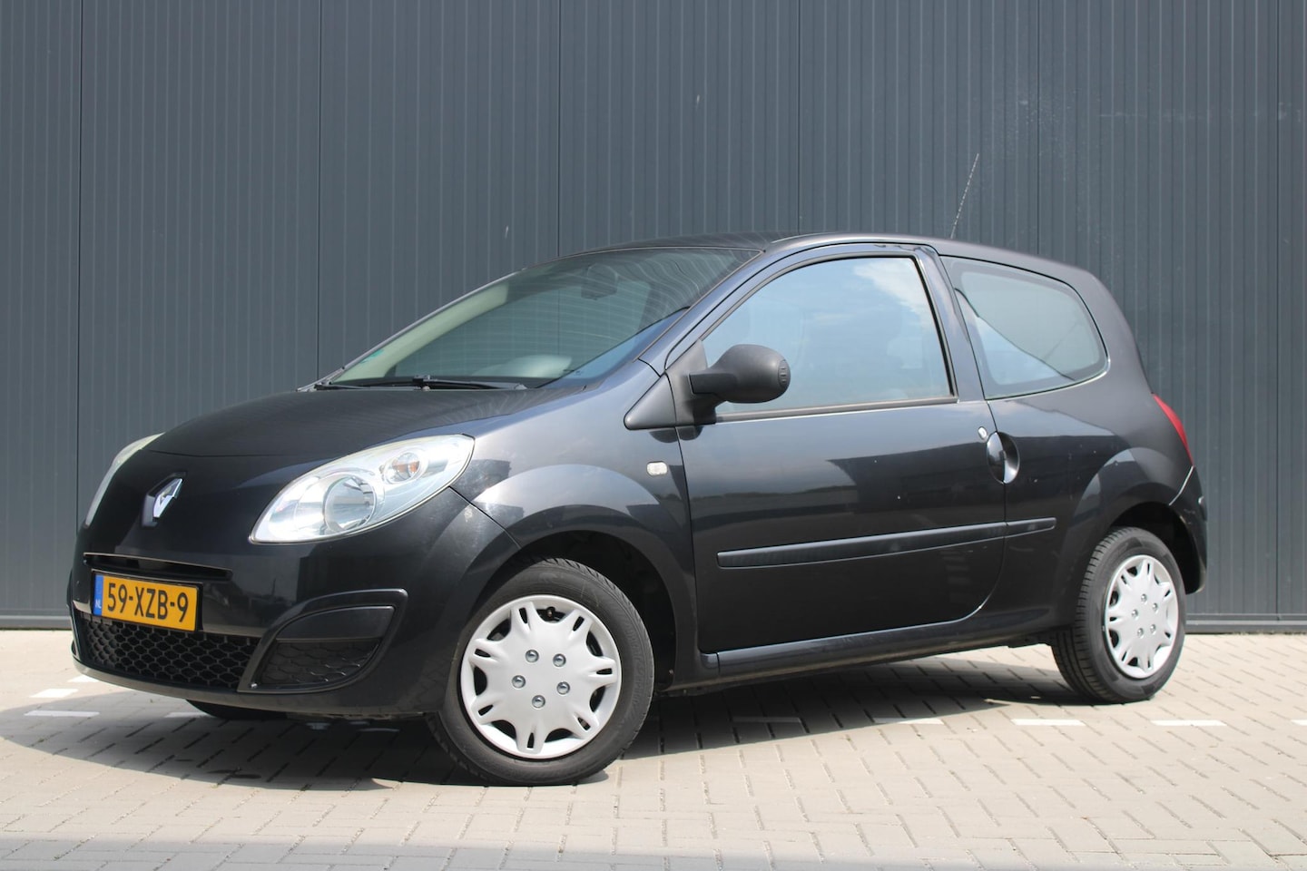 Renault Twingo - 1.2 Acces l Airco l Nette auto - AutoWereld.nl