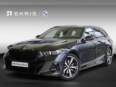 BMW 5-serie Touring - 530e M Sportpakket Pro | Panoramadak | Elektr. Trekhaak | Stuurwielverwarming