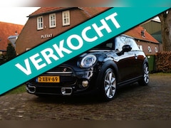 MINI Cooper S - 2.0 Chili Serious Business Aut. | Panorama | Stoelverwarming | Luxe Leder | Camera | Histo