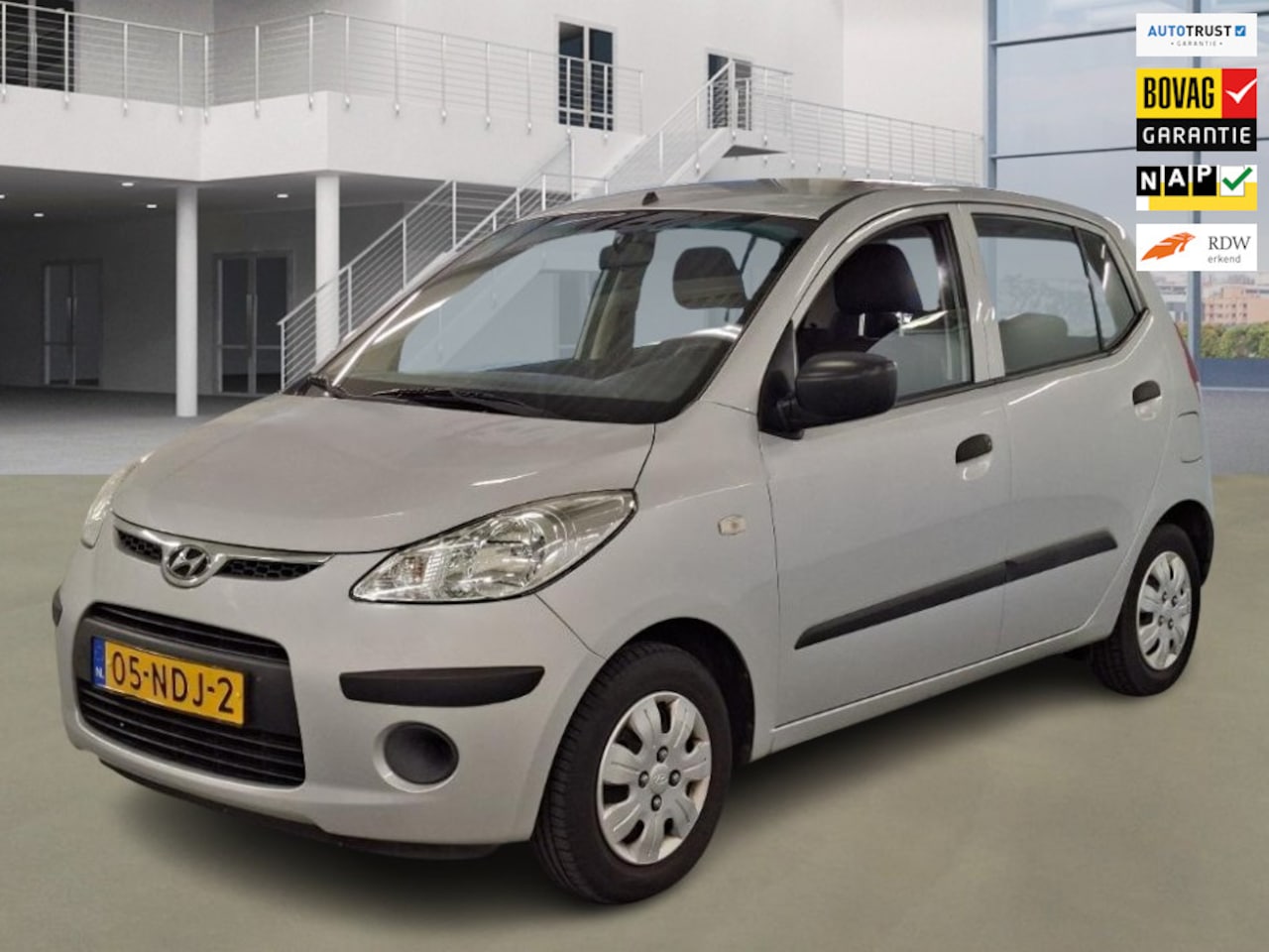 Hyundai i10 - 1.1 Active 1e Eig. 58.600 km +NAP NL-auto - AutoWereld.nl