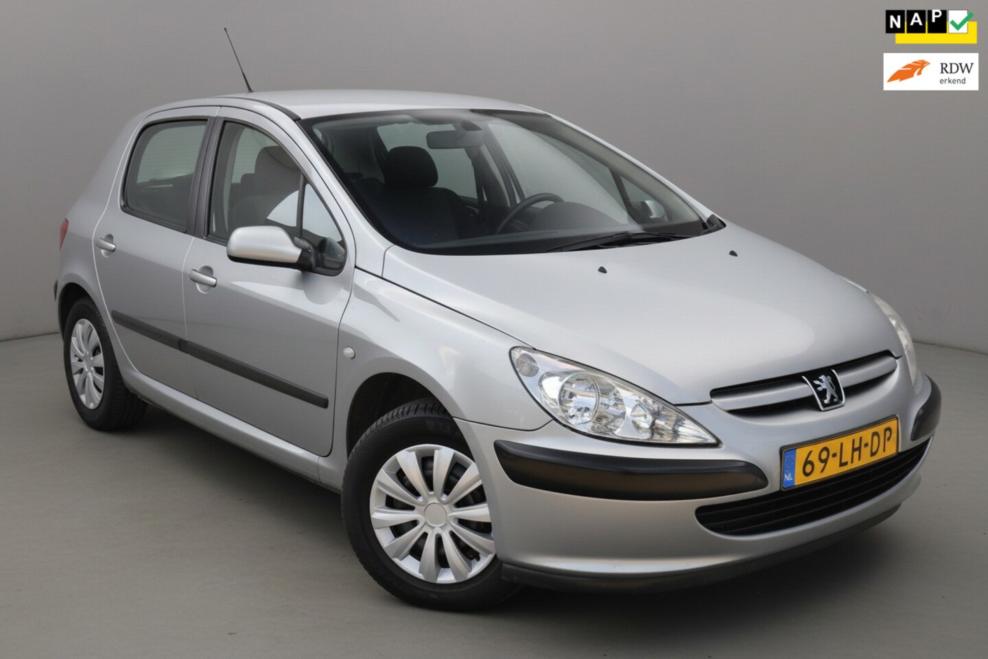 Peugeot 307 - Elek.ramen|Cruise|Trekhaak|2e eigenaar! - AutoWereld.nl