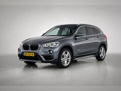 BMW X1 - sDrive20i High Executive AUTOMAAT NL AUTO*AFN. HAAK*LED