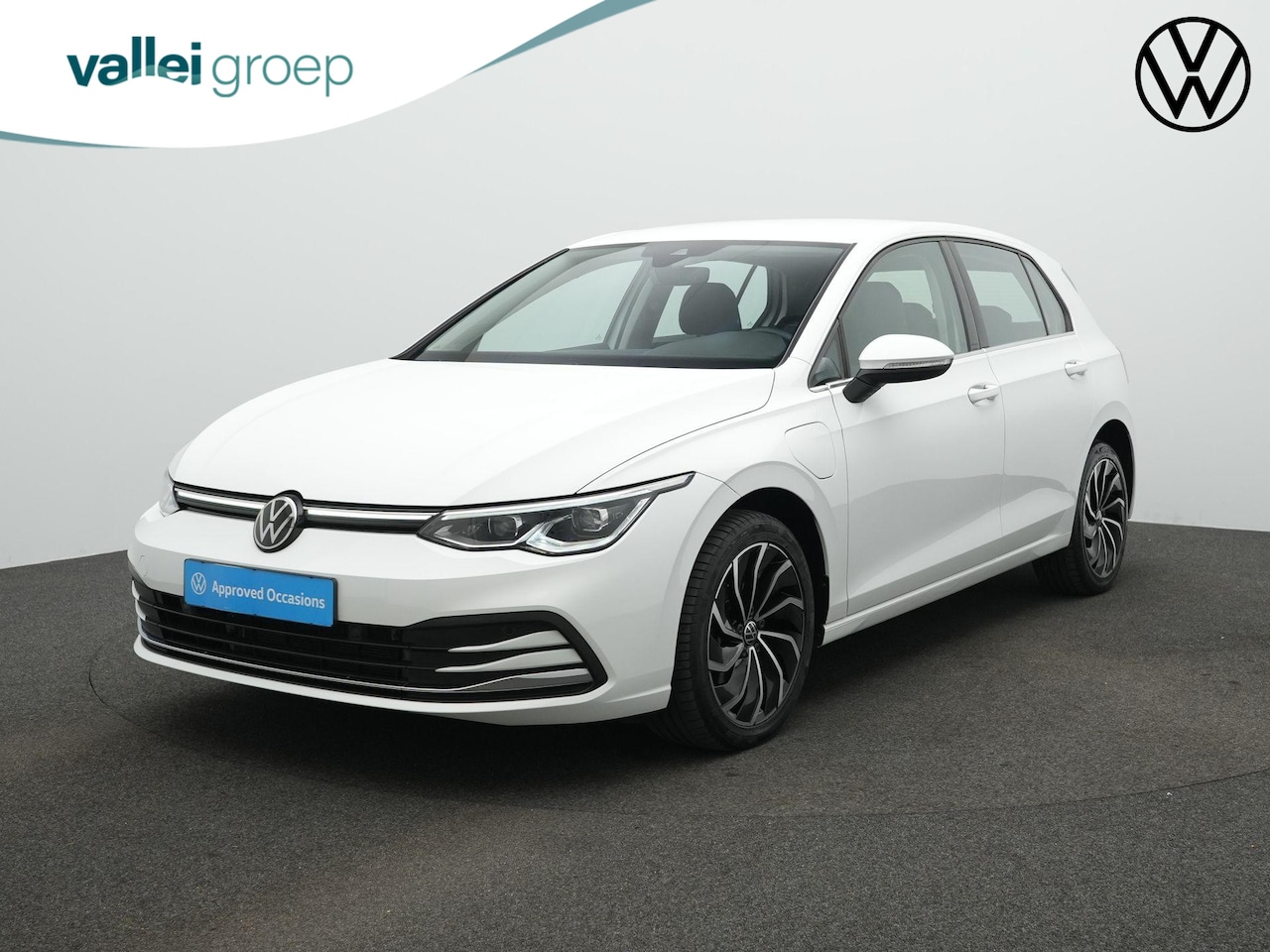 Volkswagen Golf - 1.4 eHybrid 204 pk Style | Geheugen-/massagestoel | IQ Light | Stuur-/stoelverwarming | Ad - AutoWereld.nl