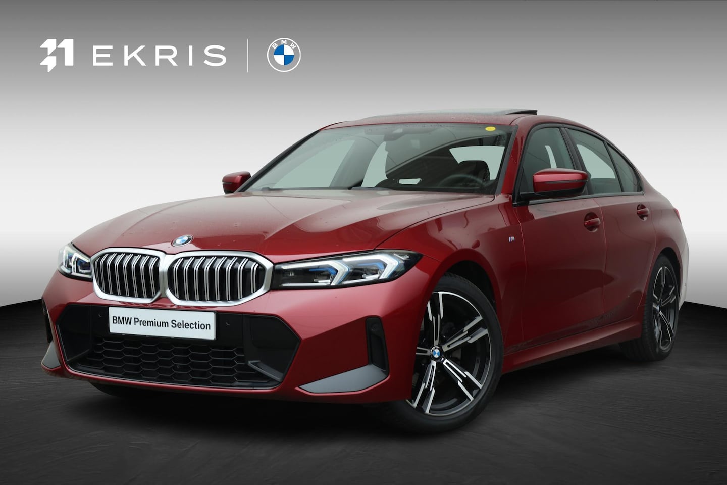 BMW 3-serie - 320i / M-Sportpakket / PDC / Achteruitrij Camera / Verwarmde Voorstoelen / Adaptieve Led / - AutoWereld.nl