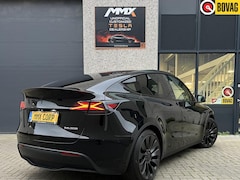 Tesla Model Y - Performance + MMX PACK + IAP + TREKHAAK