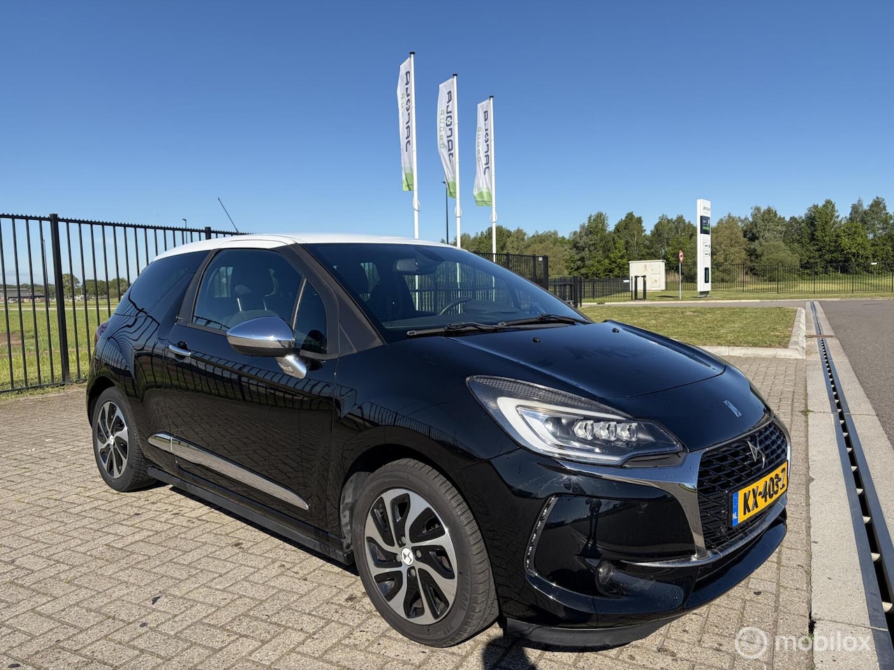 DS 3 - 1.2 PureTech So Chic 1.2 PureTech So Chic - AutoWereld.nl