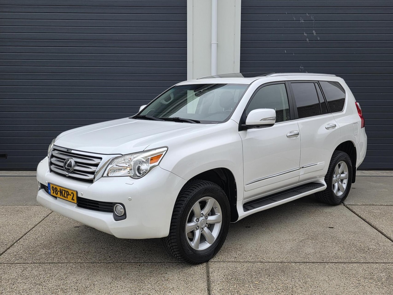 Lexus GX - 460 V8|orgineel Nederlands| UNIEK| 2 JAAR GARANTIE - AutoWereld.nl
