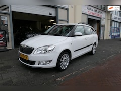 Skoda Fabia Combi - 1.2 TSI Ambition Apk/Boekjes/Climate/ParkeerSens/Aux/Usb/Boekjes