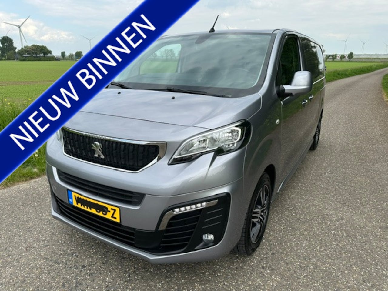 Peugeot Expert - 2.0 Blue HDI Automaat Asphalt 2 x Schuifdeur 3 Zits Navi Enz - AutoWereld.nl