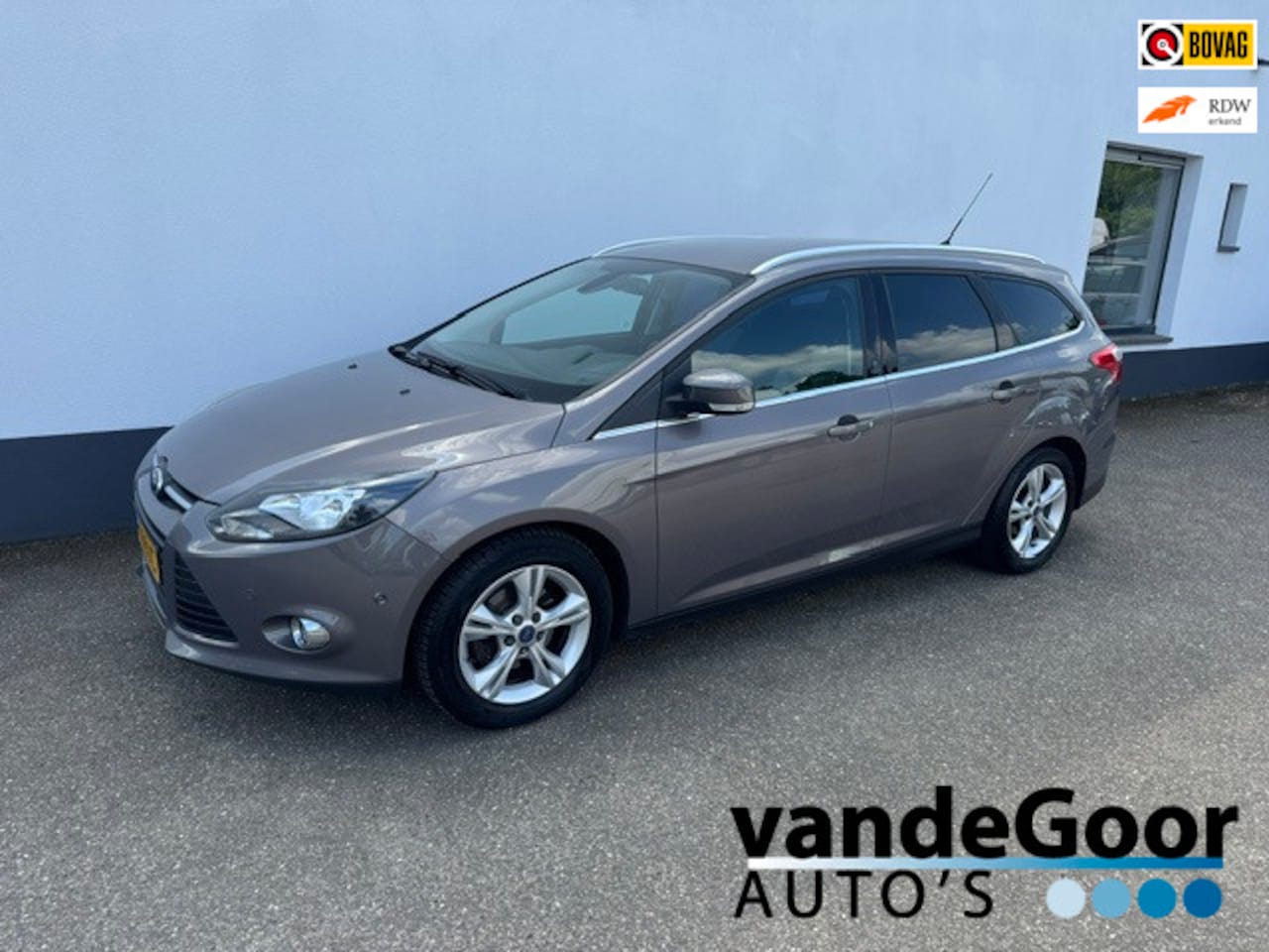 Ford Focus Wagon - 1.0 EcoBoost Titanium 1.0 EcoBoost Titanium, '12, nwe. apk, lees tekst ! - AutoWereld.nl