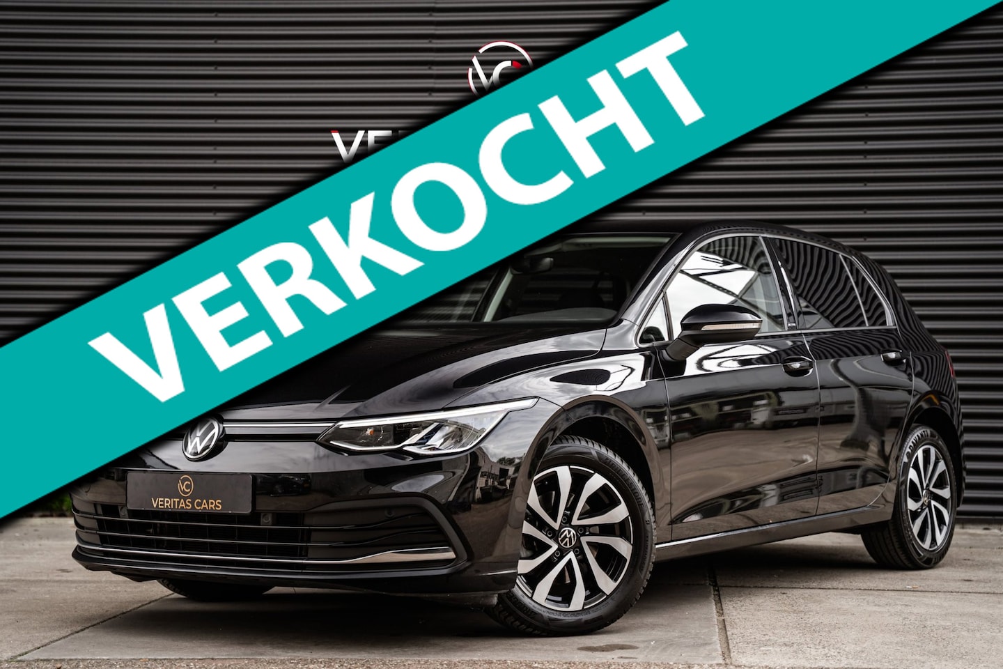 Volkswagen Golf - 2.0 TDI Active DSG 150PK|Camera|ACC|Lane assist|CarPlay|Trekhaak e.o. - AutoWereld.nl