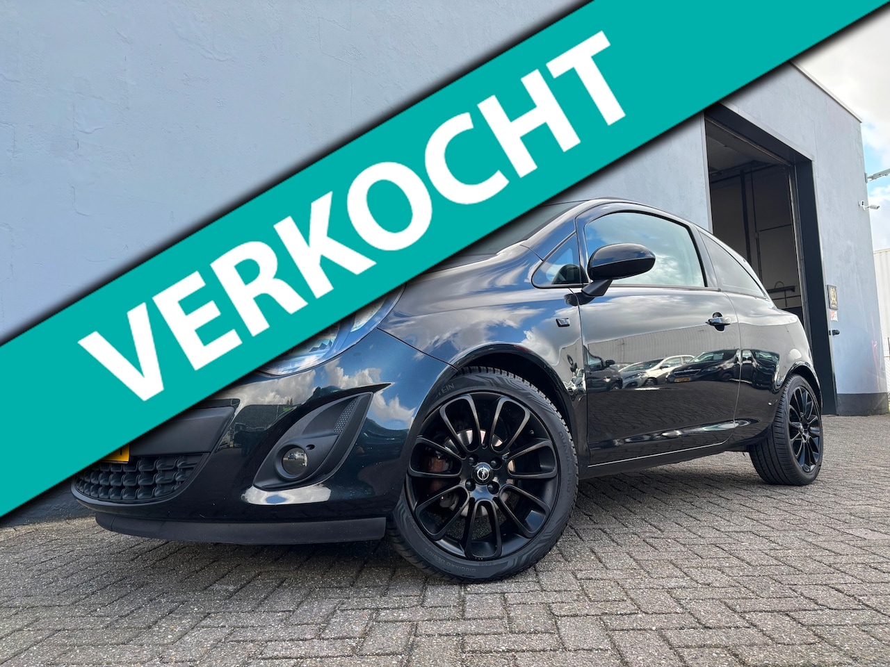 Opel Corsa - 1.2-16V Business+ - Cruise - Trekhaak - AutoWereld.nl