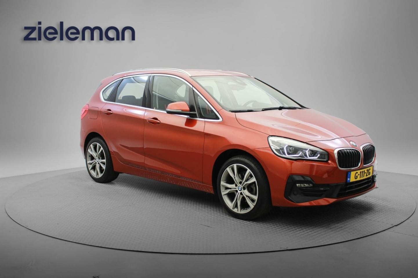 BMW 2-serie Active Tourer - 218i Executive Edition - Carplay, Camera, Half Leer, Headup Display - AutoWereld.nl