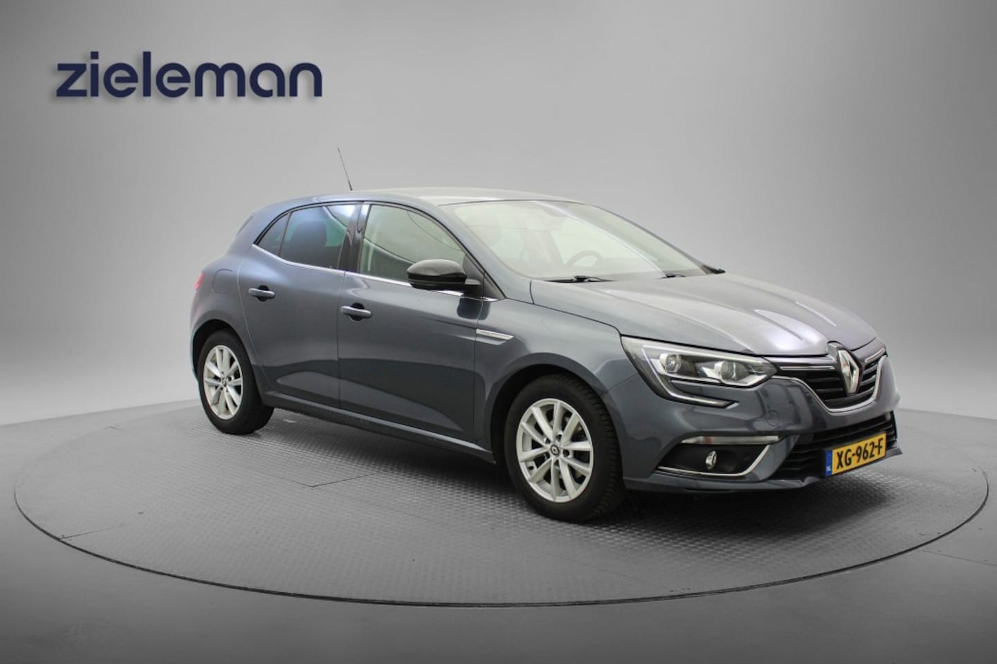 Renault Mégane - 1.2 TCe Limited - Carplay, Keyless, Clima, Trekhaak - AutoWereld.nl