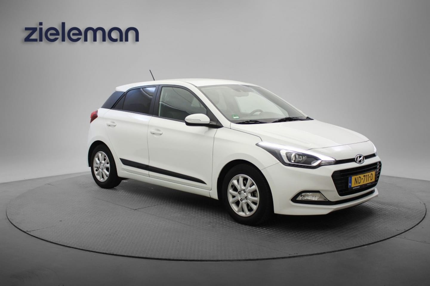 Hyundai i20 - 1.0 T-GDI Go! - Navi, Camera, Cruise, Trekhaak - AutoWereld.nl