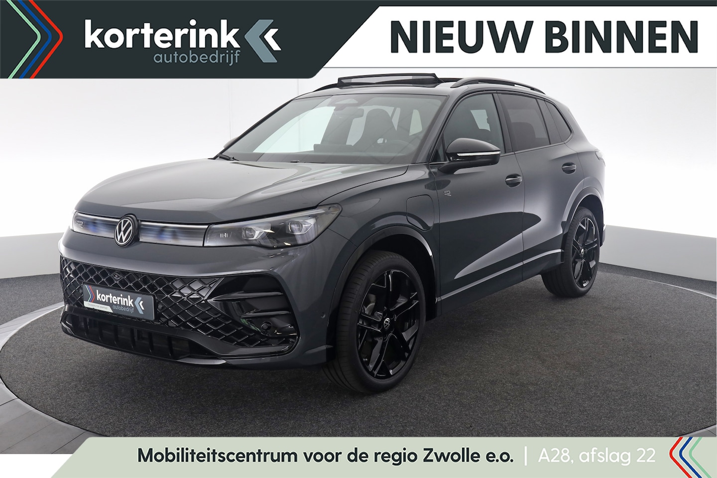 Volkswagen Tiguan - 1.5 eHybrid R-Line Edition | Black Style - AutoWereld.nl